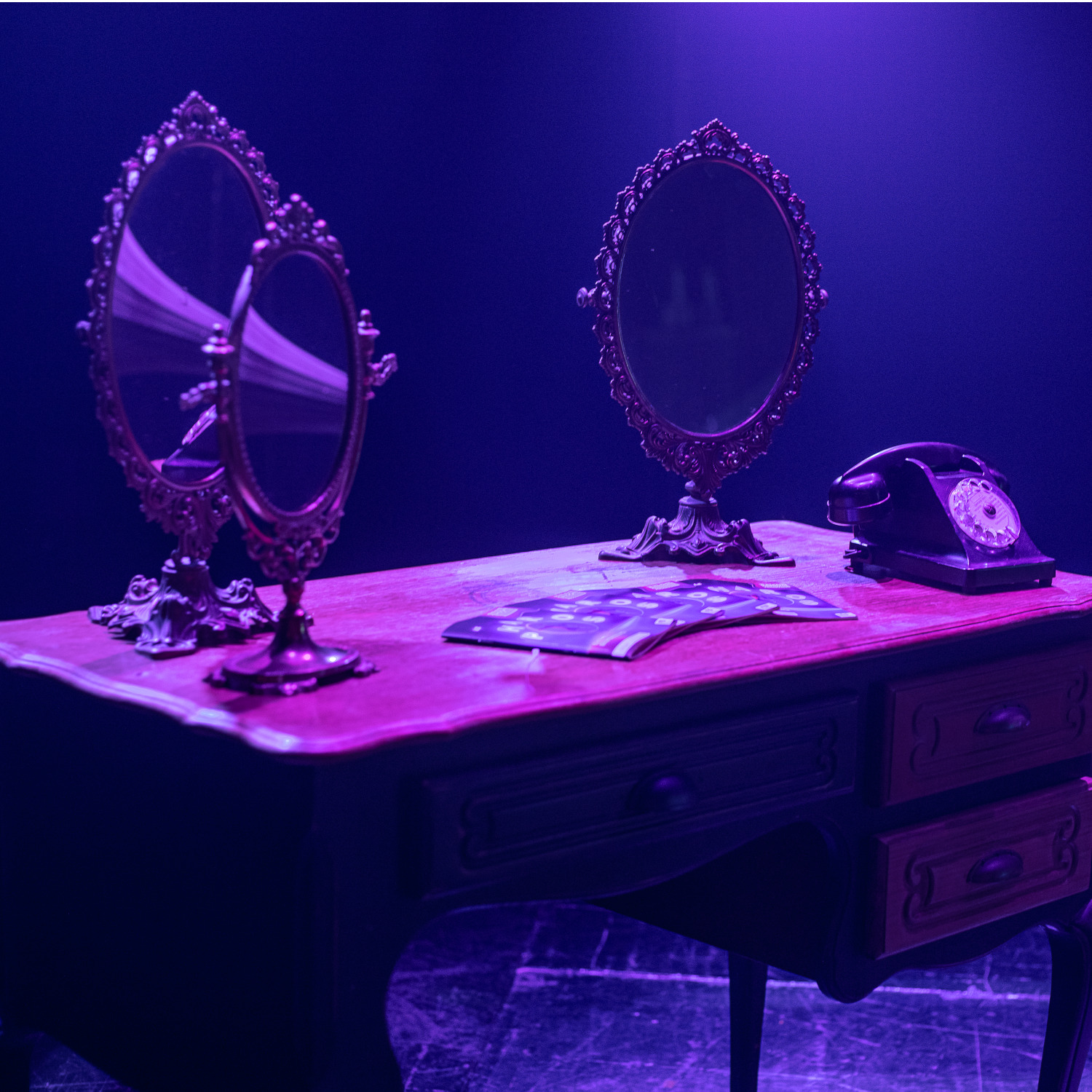 Miroir Ovale Ancien