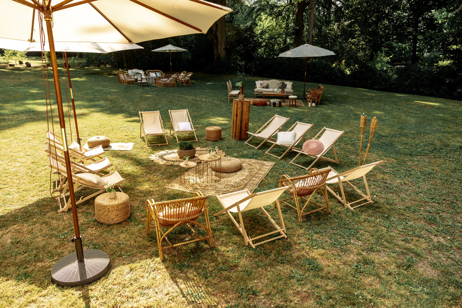 Table Ronde Bois Dore Chiliennes